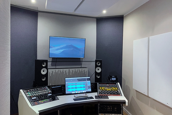 Mixing & Mastering Studio